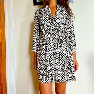 Wilfred Aritzia Geo Print Wrap Dress